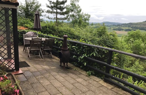 Symonds Yat Cottage | Isolé Cottage C1760 en Grande Doward, Symonds Yat Ouest, dans 2 hectares de terres