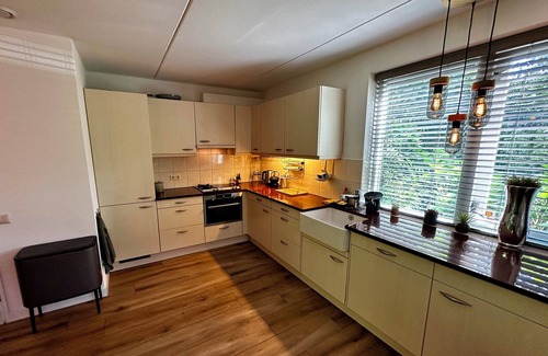 Schoonloo Maison | Detached country house in Drenthe with large garden, terrace & beautiful views