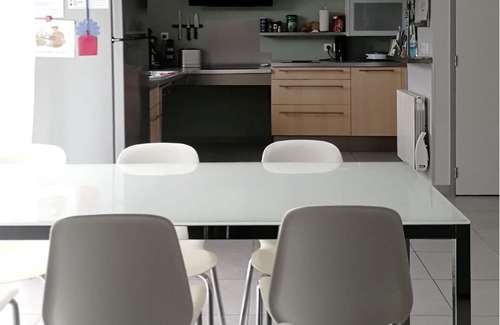 Saurier Maison | Maison de campagne indépendante, au milieu des montagnes, en Auvergne