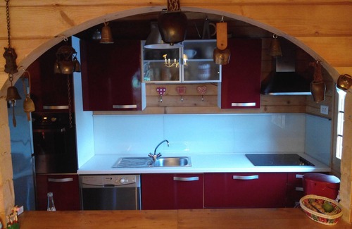Saint-Paul-en-Chablais Chalet De Ski | Chalet indépendant pour huit personnes