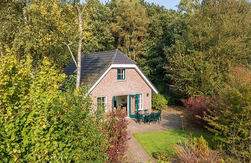 Hooghalen Maison | Detached holiday home with dishwasher, in a nature reserve