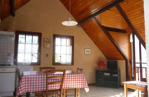 Esquieze-Sere Maison | Maison indépendante-Vue dominante sur la vallée (location saisonniere)