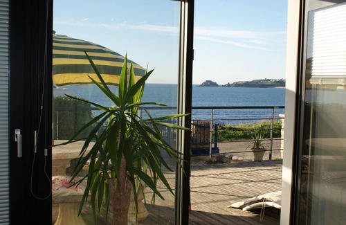 Locmaria-Plouzane Maison | LP04 - Maison avec vue mer et accès à la plage pour 2 à 4 personnes
