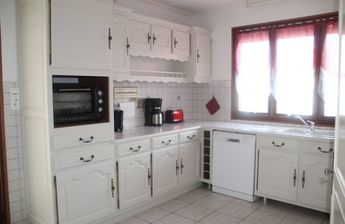 Merigny Maison | Maison individuelle à la campagne avec extérieur fermé