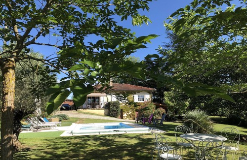 Bascous Maison | Très jolie propriété piscine privée grand terrain wifi ( fibre)