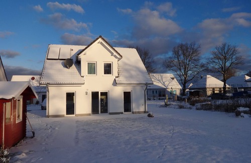 Blengow Maison | Maison individuelle avec un grand jardin pour ralentir