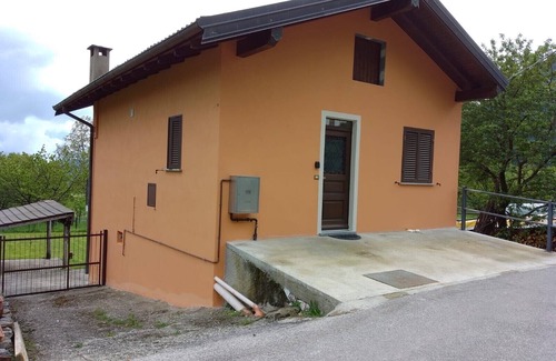 Trarego Viggiona Maison | Detached house with garden and parking space