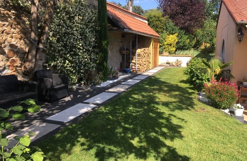Francheville Le Bas Maison | Appartement T2 indépendant dans maison proche du centre de LYON