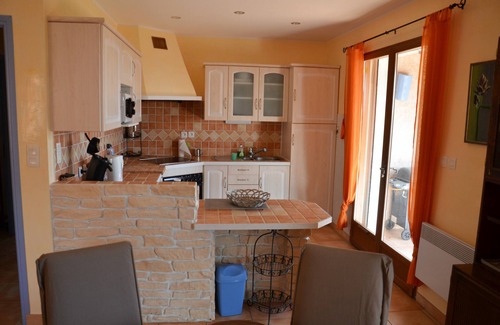 Puimoisson Maison | maison de vacances indépendante dans un endroit calme et éventuellement location de moto