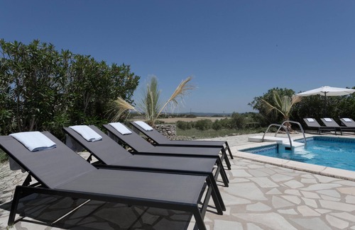 Aigne Villa | Villa indépendante avec piscine privée