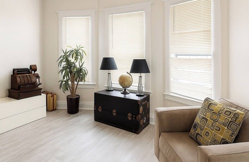 Detroit Maison | Detroit 4BR Home | Bathtub and Pet Friendly Stay