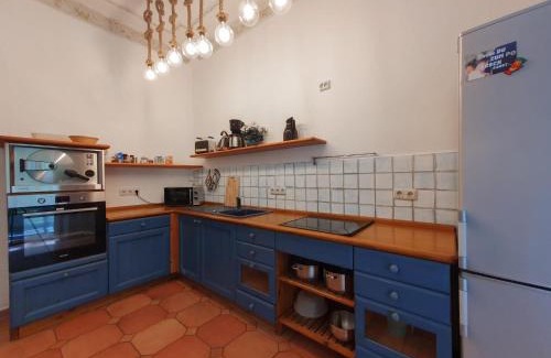 Gehlsdorf Appartement | DEUTSCHE VILLA - DELUXE APARTMENT mit Sauna und großem Garten