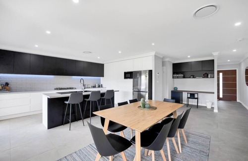 Central Mudgee Maison | Devan House An Entertainers Retreat Close to Town