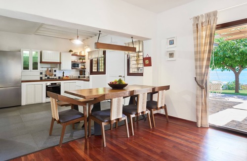 Develikia Villa | Develikia Pivate Villa 3