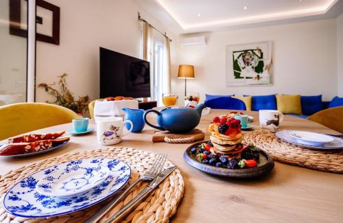 Zakynthos Town Appartement | Deviazi 4 - Charming Apartment for 2 in the Heart of the City-5 Minutes from the beach By Villa Mana Gers