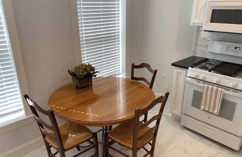 Wayne Appartement | Devon - Horse Show, History, Walk to Shops, Café's