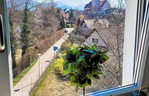 Freilassing Maison | DG Left -Beautiful 40m² city apartment near Salzburg
