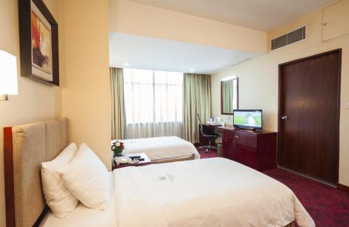 Dhaka Hôtel | Dhaka Regency Hotel & Resort