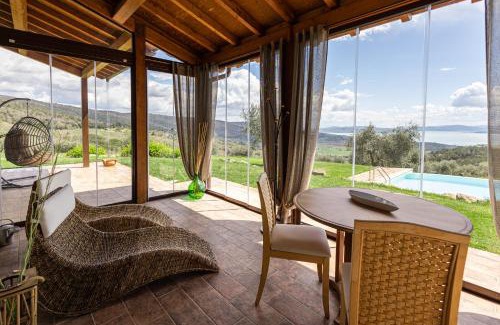 Tuoro sul Trasimeno Maison | Di Colle In Colle - Country House with Private Pool