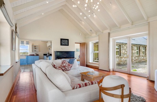Ballyconneely Maison | Diamond Cottage Mannin luxurious spacious property