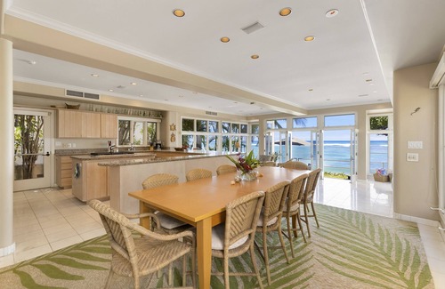 Diamond Head - Kapahulu - St. Louis Maison | Diamond Head Surf House: Gold Coast Oceanfront Home w/AC & Gorgeous Views