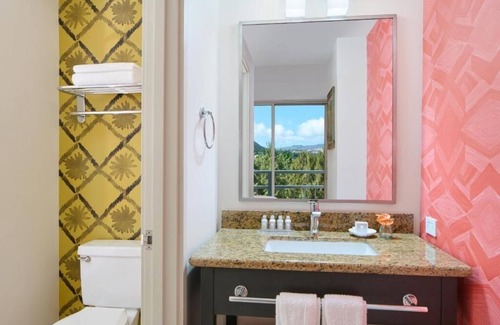 Diamond Head - Kapahulu - St. Louis Hôtel | Diamond Head View King | Kaimana Beach Hotel | Scenic Room with a View