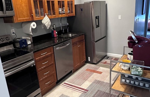 Shaw Appartement | "Diamond In DC" Cozy English Basement Unit in Central Historic DC Neighborhood!