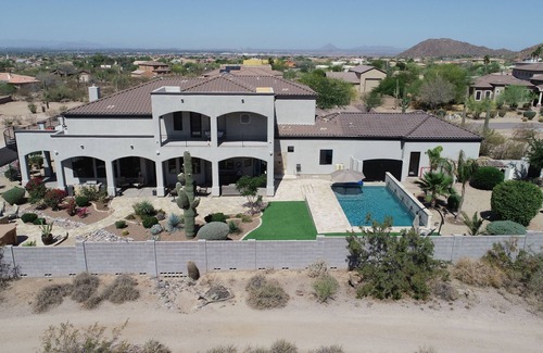 Thunder Mountain Maison | Diamond in the Desert !! An Oasis