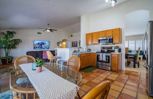 Bell Park Maison | Diamond in the Desert💎🏝HEATED/COOLED Pool and Spa NO EXTRA CHARGE
