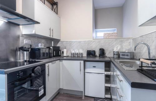 Balti Triangle Appartement | Diamond Studio Luxury Flat for 3 - Super Fast WiFi