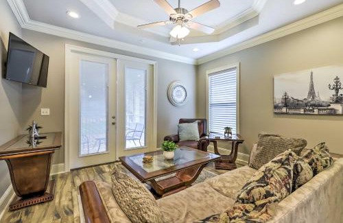 Diamondhead Appartement | Diamondhead Condo - Marina, Pool Access and Golfing!
