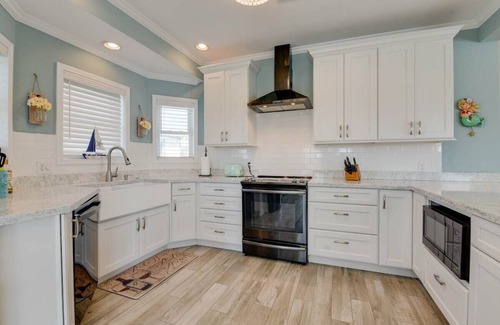 Cutthroat Harbor Estates Maison | Dickey's Dockside Retreat