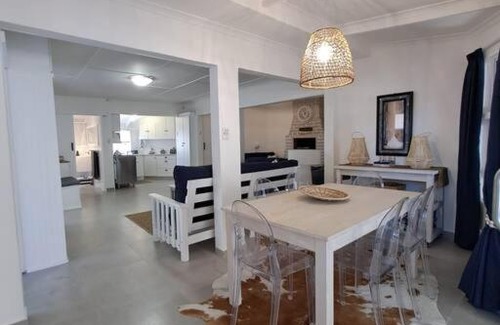 Pearly Beach Maison | Die Boomhuis. Pearly Beach
