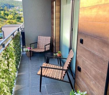 Nove Mesto Appartement | Die Harmonie - Modern Apartment near City Center with Free Private Parking