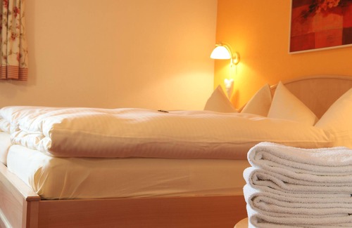 Hoefen Hôtel | Die Lilie - Hotel Garni