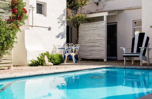 Paternoster Appartement | Die Opstal house with Apartments