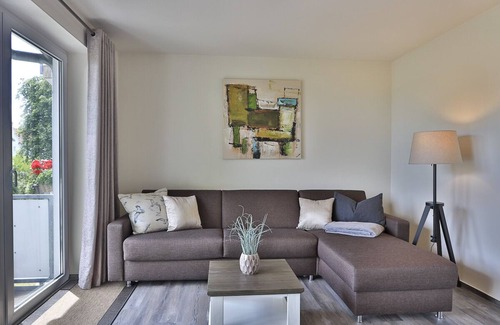 Nienhagen Appartement | Die Wunderschöne, Moderne 2 Zimmer Ferienwohnung "silberperle" mit Balkon Liegt in Strandnähe