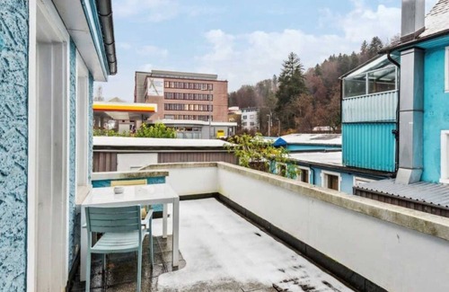 Bergdietikon Appartement | Dietikon Apartment with Fully Equipped Kitchen