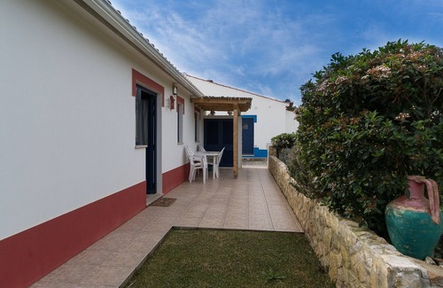 Priorada Villa | Digne Red Villa, piscine, barbecue