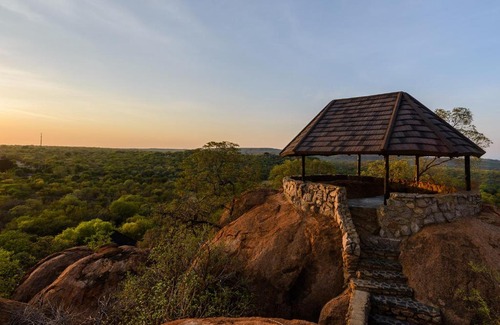 Madibeng Appartement | Dikhololo