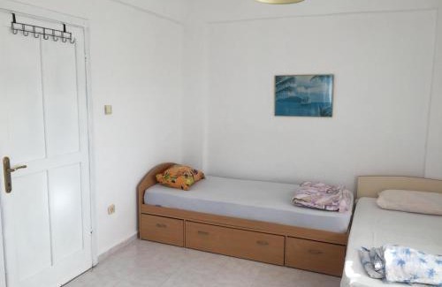 Dikili Villa | Dikili de site içinde bahçeli-havuzlu dublex villa