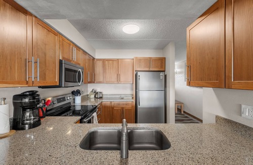 Dillon Copropriété | Condo 2 BR sur le lac Dillon-Comprenant 4 forfaits de ski quotidiens, une piscine intérieure et un bain à remous