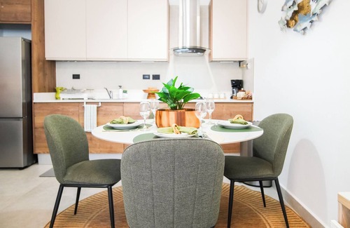 San Cristobal Appartement | Dimary ApartmentnEstilo y confortnSol, playa y arena… lo demás, te encargas tú.