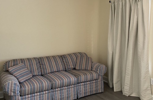 Starkville Maison | DIMJ Guesthouse- Location #4