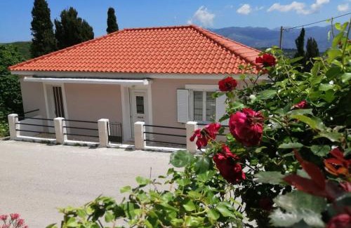 Agia Thekli Maison | Dina's House