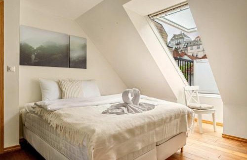 Bergen City Centre Appartement | DINBNB Apartments l 200m to Bryggen l Luxury 2 BR l 2min to Floibanen