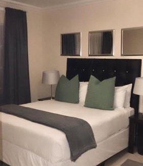 Burgersfort Lit Et Petit-Déjeuner | Dineo's Lodge and Spa