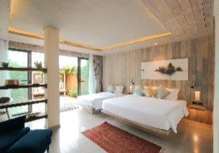 Nanai Road Hôtel | Dinso Resort & Villas Phuket, Vignette Collection by IHG