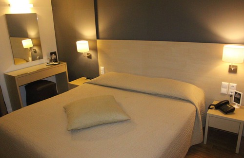 Larissa Hôtel | Dionissos Hotel