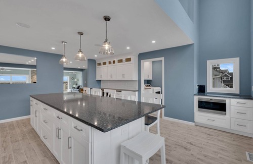 Normandy Beach Maison | Direct Beach Access - Incredible Beachfront Home - Super Clean - 5 star